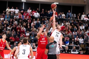 POLUVREME - Beč muči Zvezdu, nerešeno!